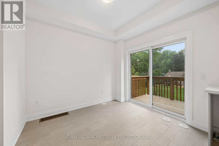 23 Marret Lane, Clarington, photo 7