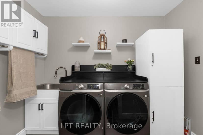 47 Northview Crescent — photo 19 of 40
