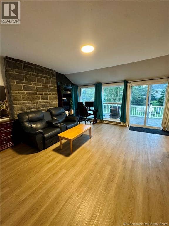 23 Sunset Lane — photo 18 of 29