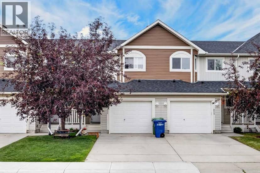 211 Bayside Point SW, Airdrie, photo 2
