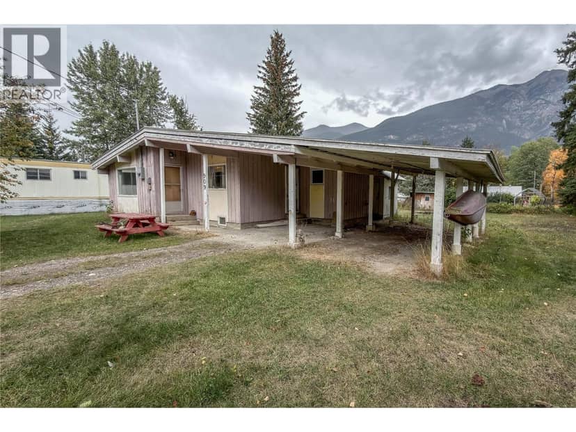 909 Ryter Road W, Golden