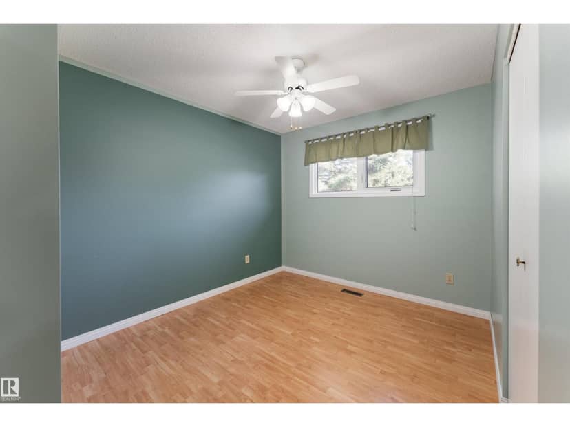 720 Knottwood Rd S NW — photo 17 of 40
