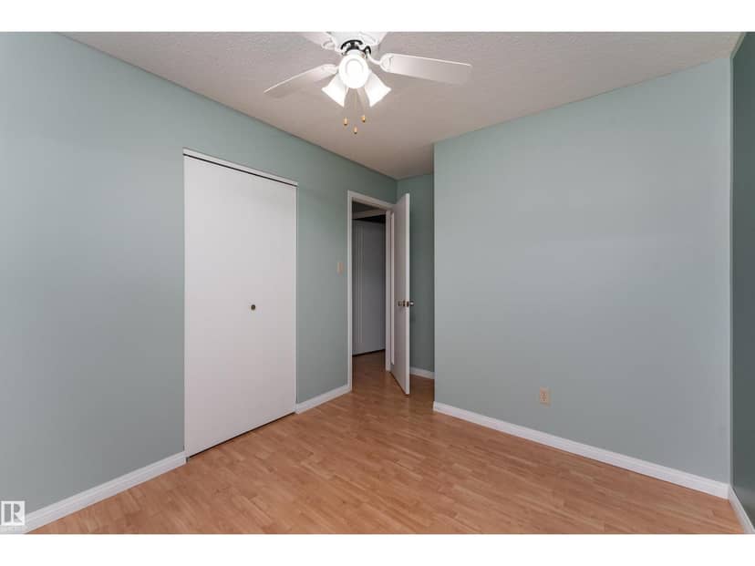 720 Knottwood Rd S NW — photo 18 of 40