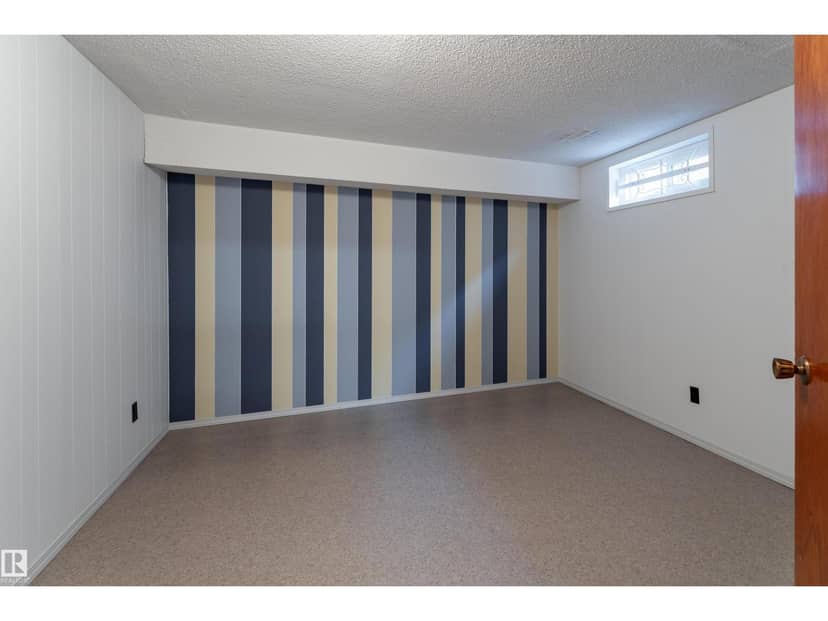 720 Knottwood Rd S NW — photo 30 of 40