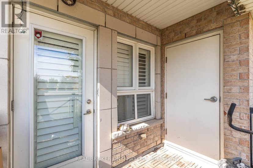 105 - 1045 Nadalin Heights — photo 23 of 23