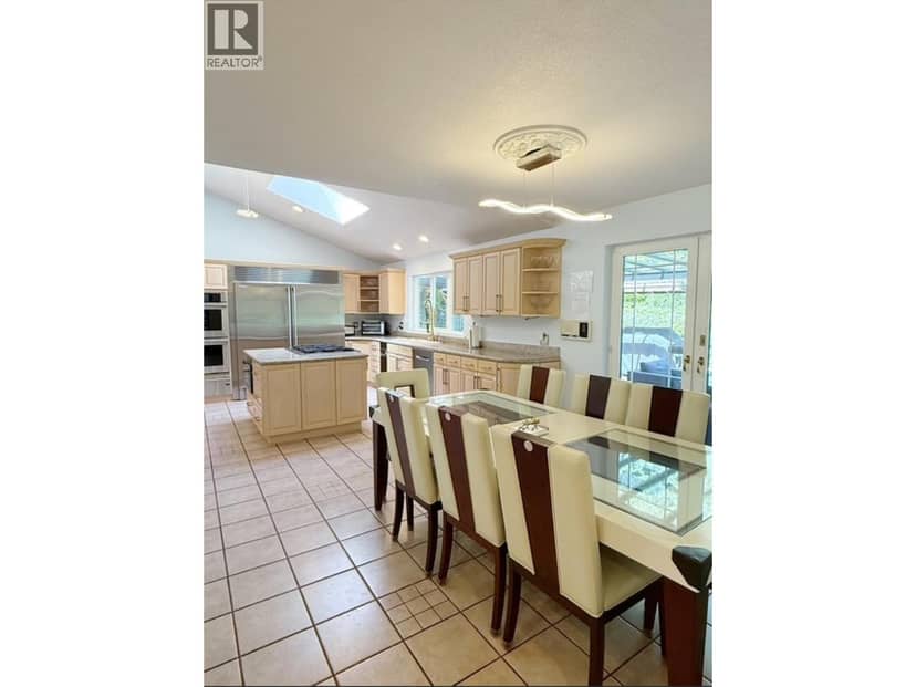 4501A WOODGREEN DRIVE, West Vancouver, photo 3
