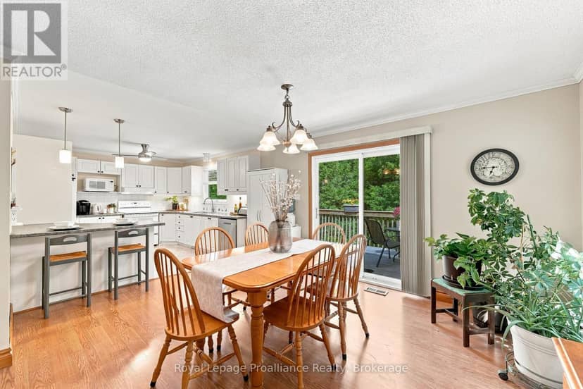 1528 Pinewood School Road — photo 14 of 40