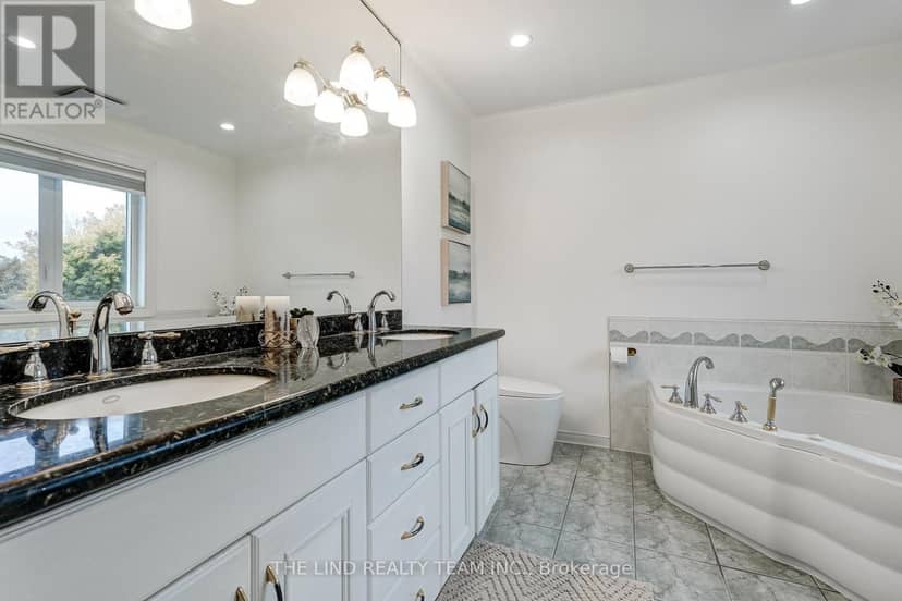 97 Thompson Drive — photo 16 of 40