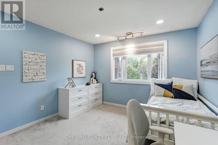 97 Thompson Drive — photo 21 of 40