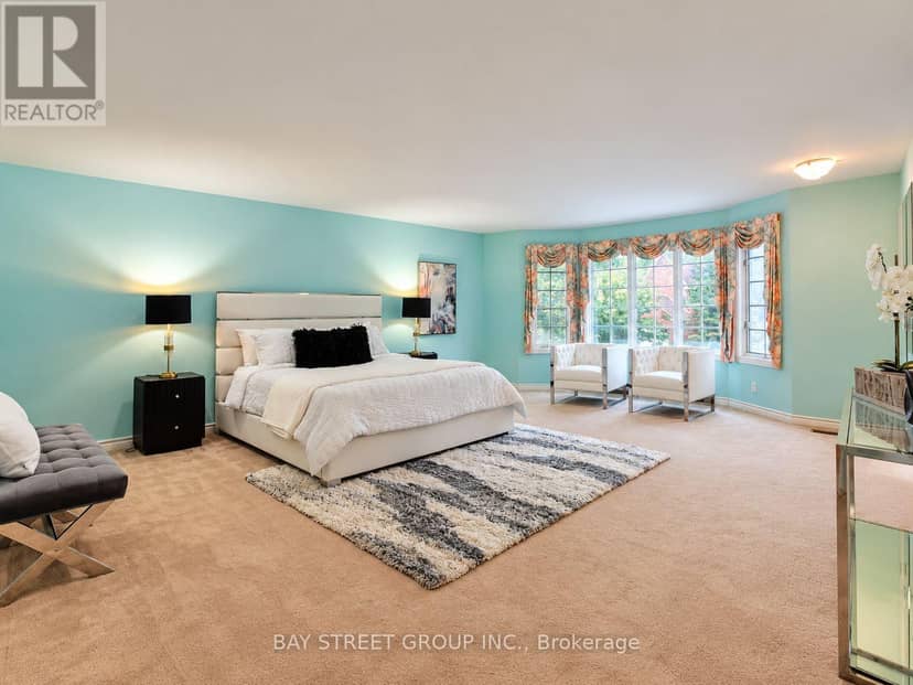 6 Hunt Club Court — photo 11 of 40