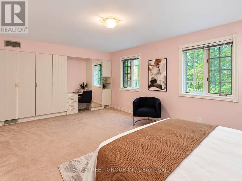 6 Hunt Club Court — photo 14 of 40