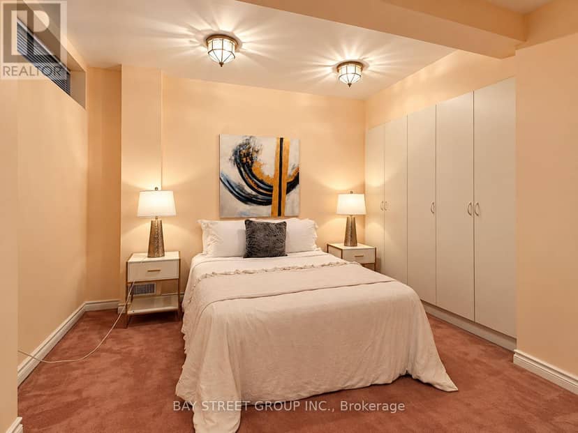 6 Hunt Club Court — photo 25 of 40