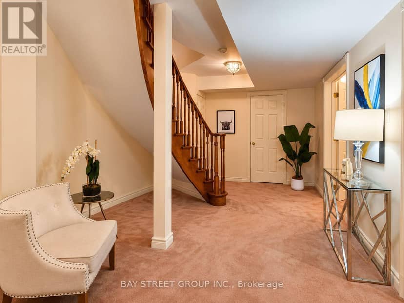 6 Hunt Club Court — photo 34 of 40