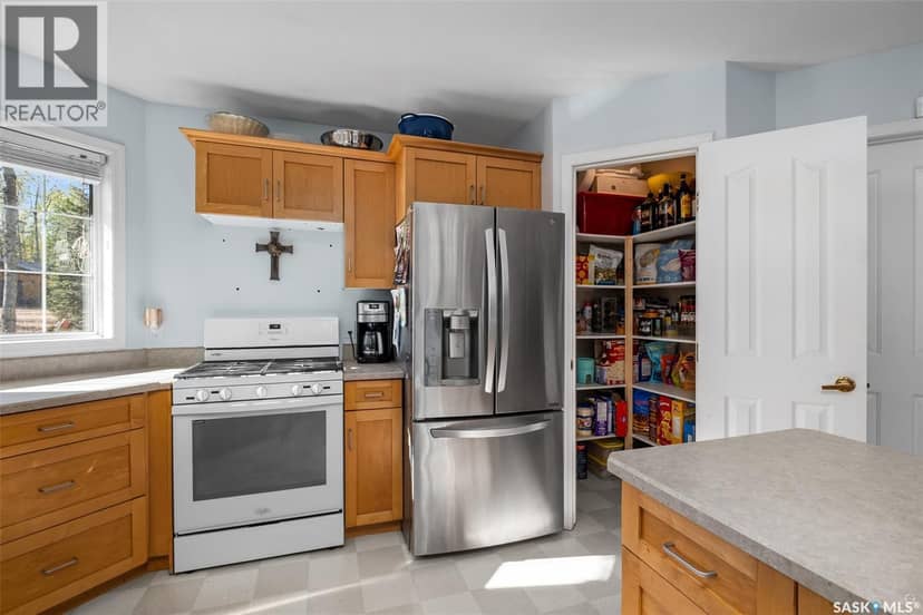 120 Luciuk LANE — photo 11 of 40