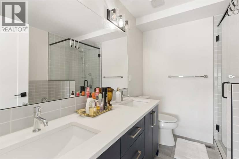 2851 12 Avenue SW — photo 25 of 40