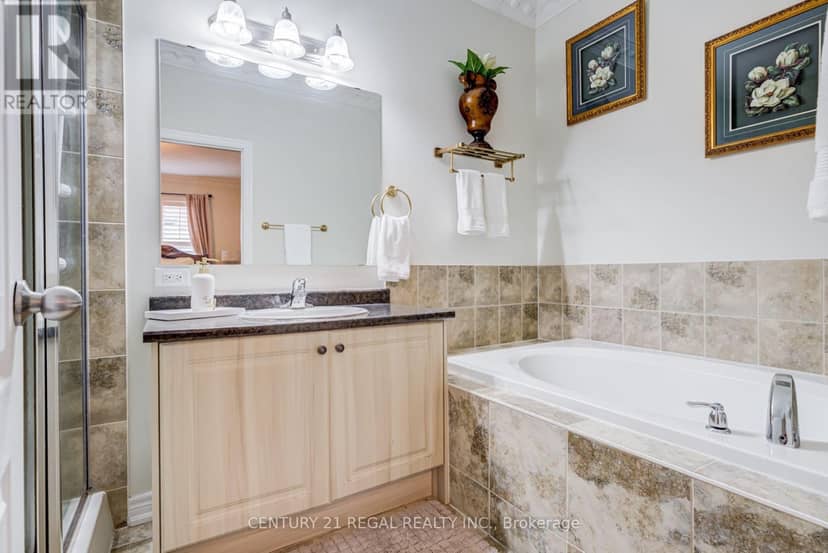 66 McEchearn Crescent — photo 15 of 25