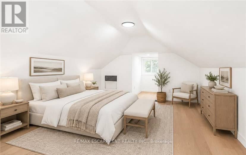 203 Brock Street — photo 4 of 40