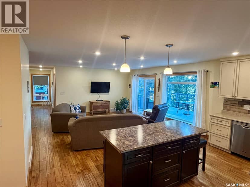 1201 Kingfisher DRIVE — photo 9 of 40