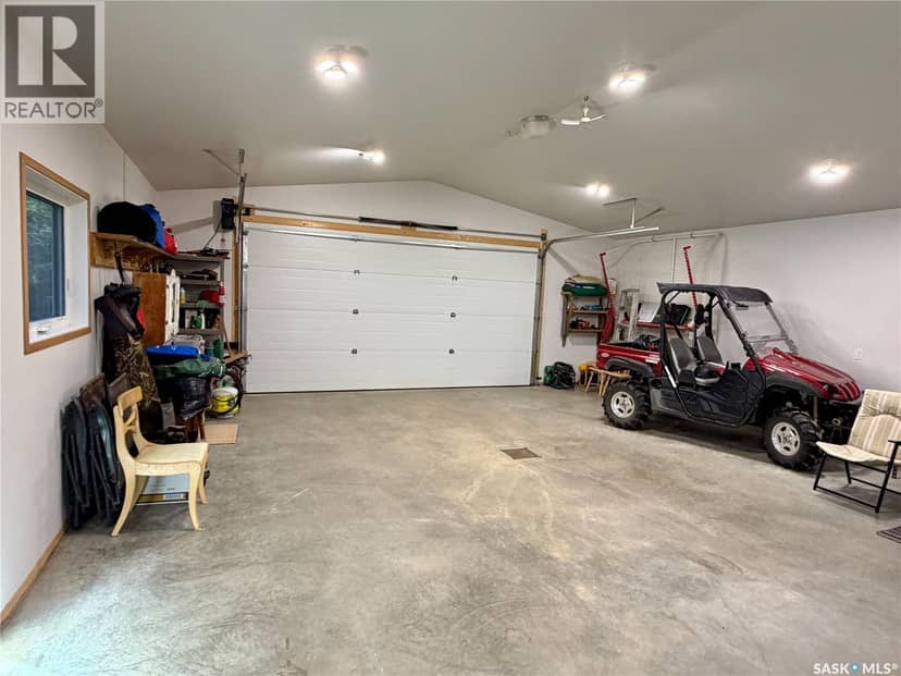 1201 Kingfisher DRIVE — photo 32 of 40