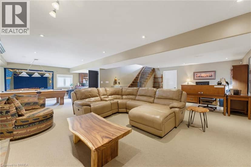 29 FARROW Road — photo 35 of 40