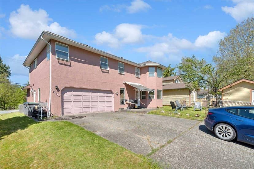 8648 140 STREET, Surrey, photo 2