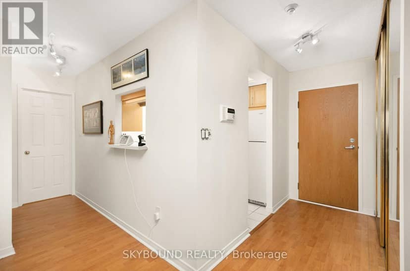 2706 - 5 Concorde Place — photo 8 of 23