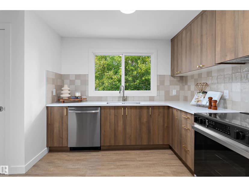 5 Glenbrook Bv, Sherwood Park, photo 7