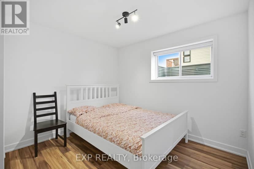 99 Rutile Street — photo 33 of 40