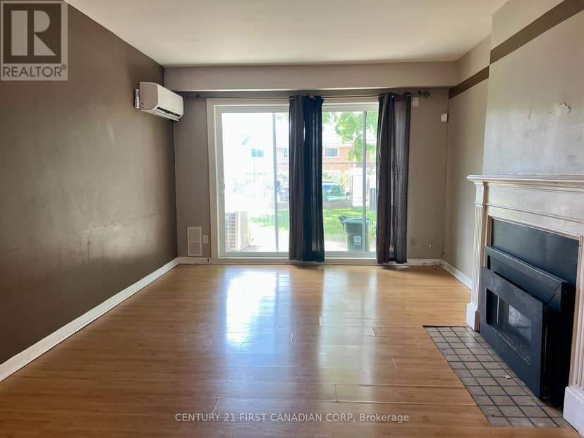 40 Arbour Glen Crescent, London East, photo 4