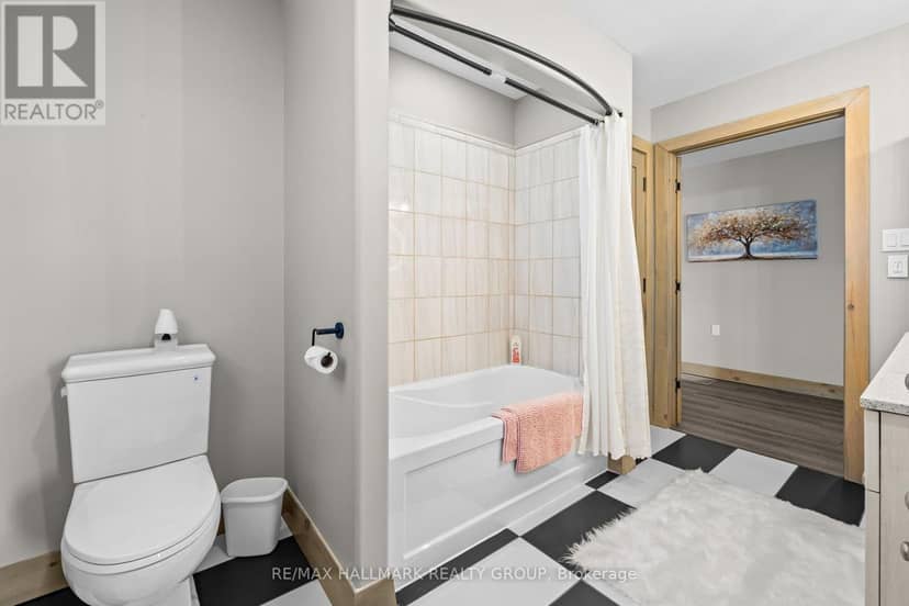 1016 Castleford Road — photo 23 of 40