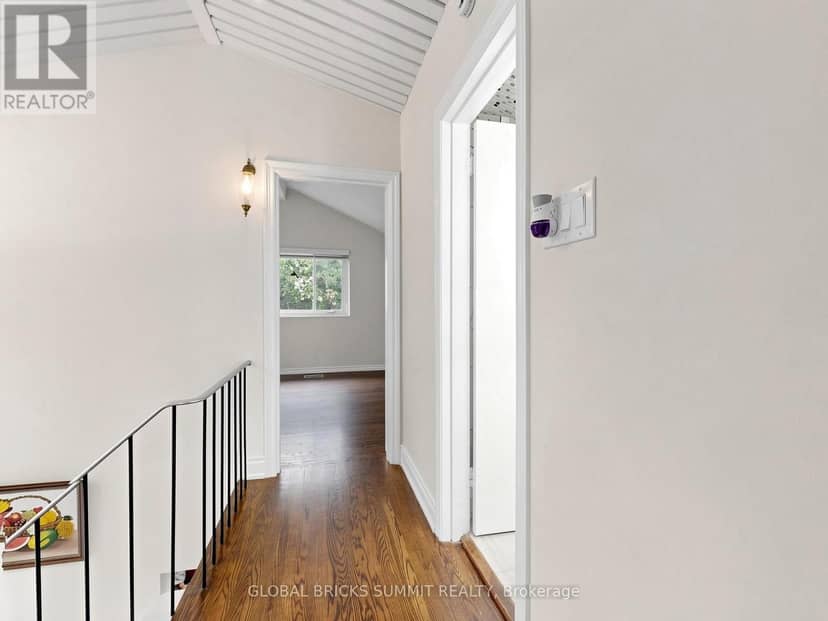 17 Amboy Road — photo 18 of 32
