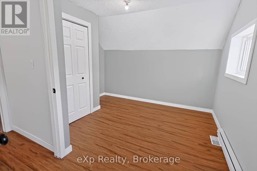 75 Walford Road — photo 21 of 40