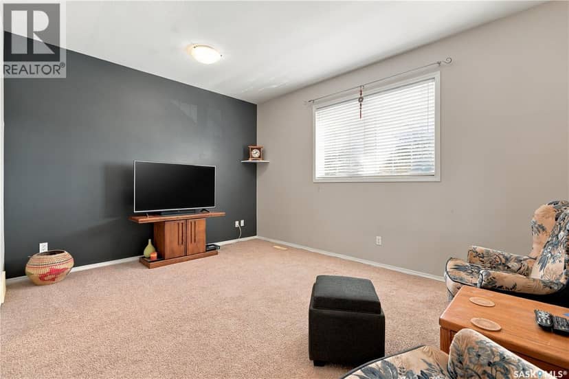 103 445 Bayfield CRESCENT — photo 16 of 39