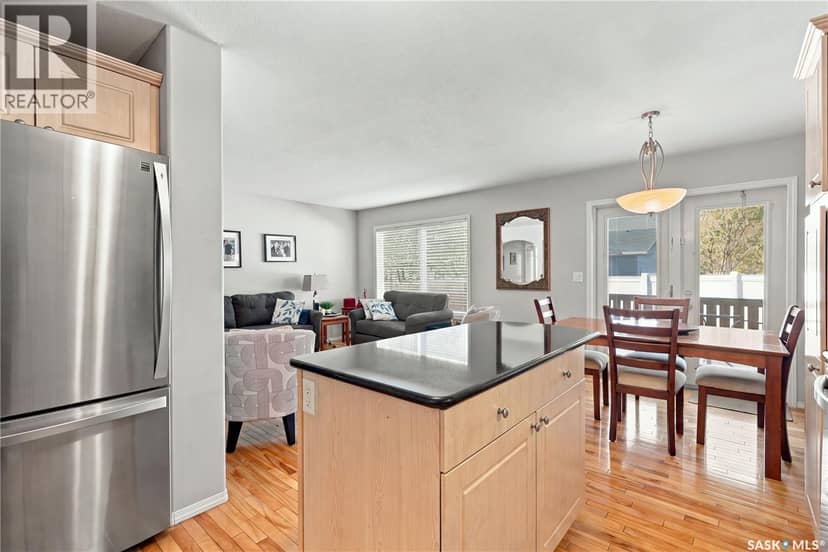 103 445 Bayfield CRESCENT — photo 10 of 39