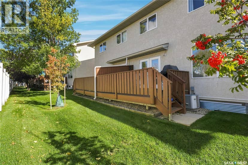 103 445 Bayfield CRESCENT — photo 38 of 39