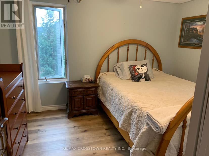 66 Maple Street — photo 25 of 34