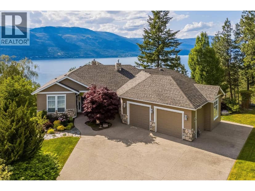 10726 Nighthawk Road Unit# 60, Lake Country