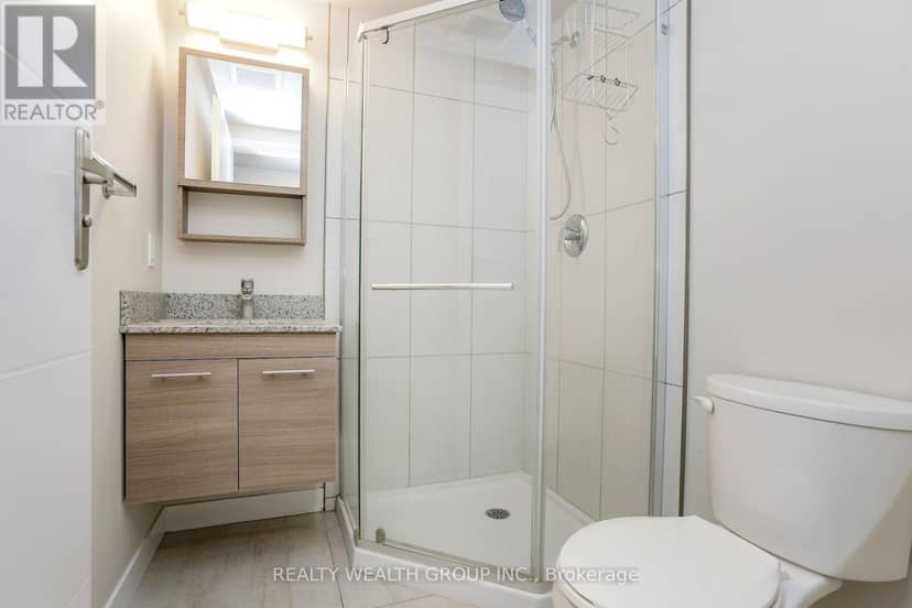 113 - 288 Albert Street — photo 21 of 28