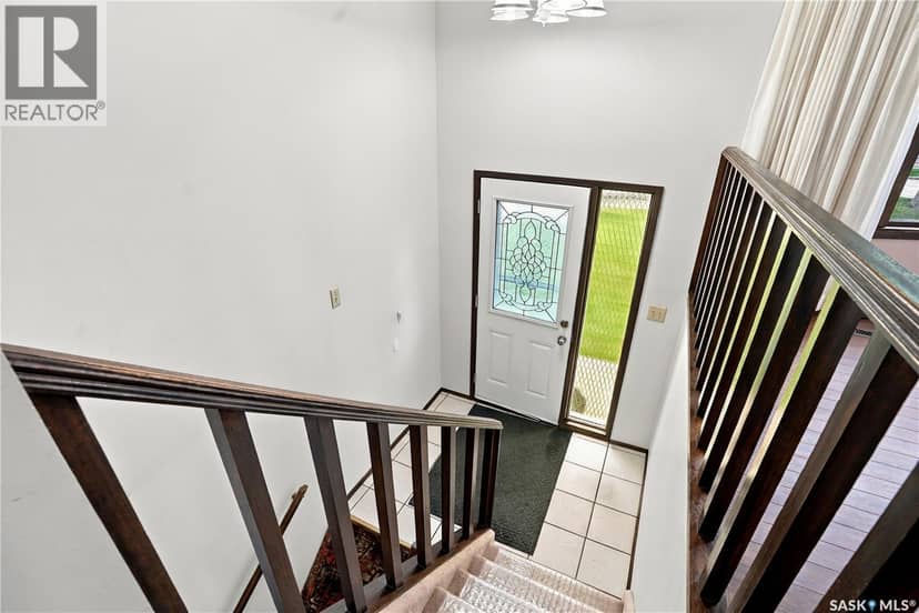618 Priel COURT — photo 10 of 40