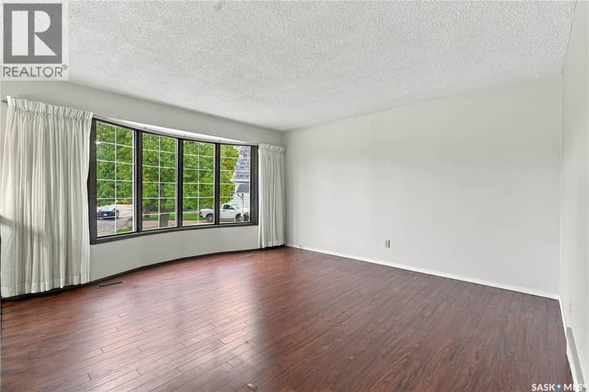 618 Priel COURT — photo 11 of 40
