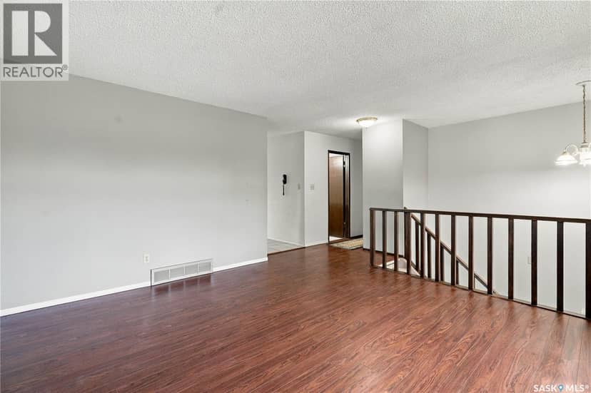 618 Priel COURT — photo 13 of 40