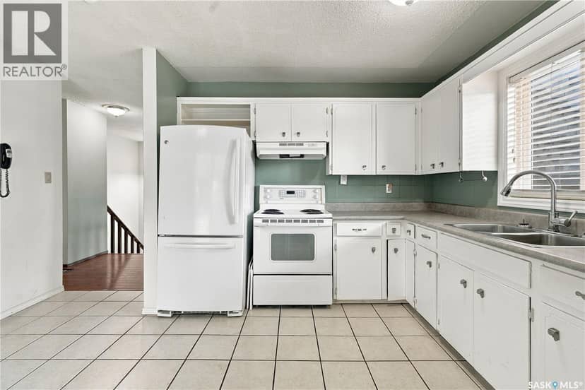 618 Priel COURT — photo 17 of 40