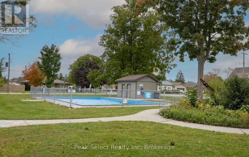 103 Park Street, South Huron, photo 5