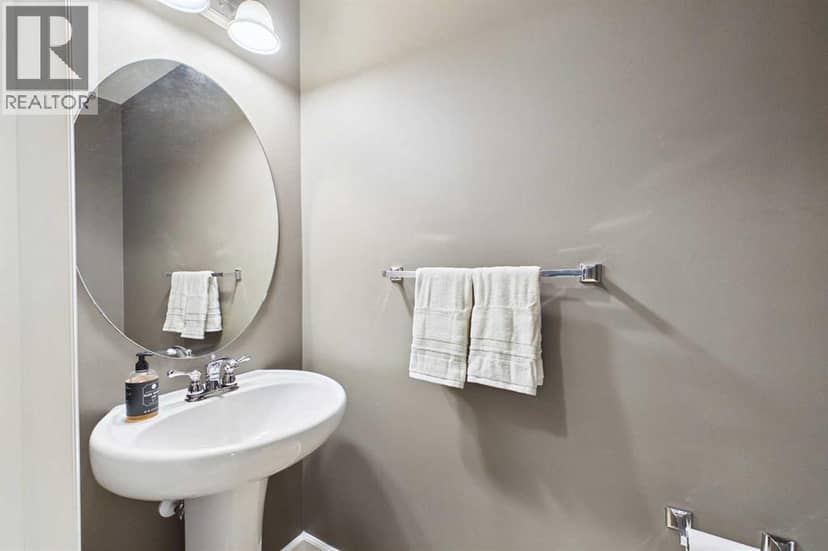 936 Windsong Drive SW — photo 15 of 40