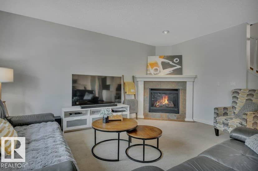 313 Southwick Bv — photo 12 of 40