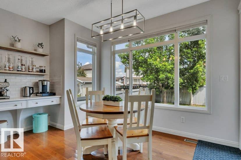 313 Southwick Bv — photo 17 of 40