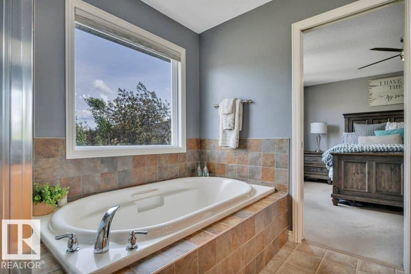 313 Southwick Bv — photo 35 of 40