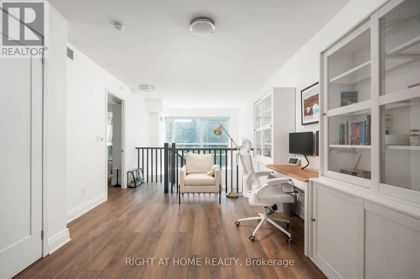 TH10 - 1350 Kingston Road — photo 32 of 40