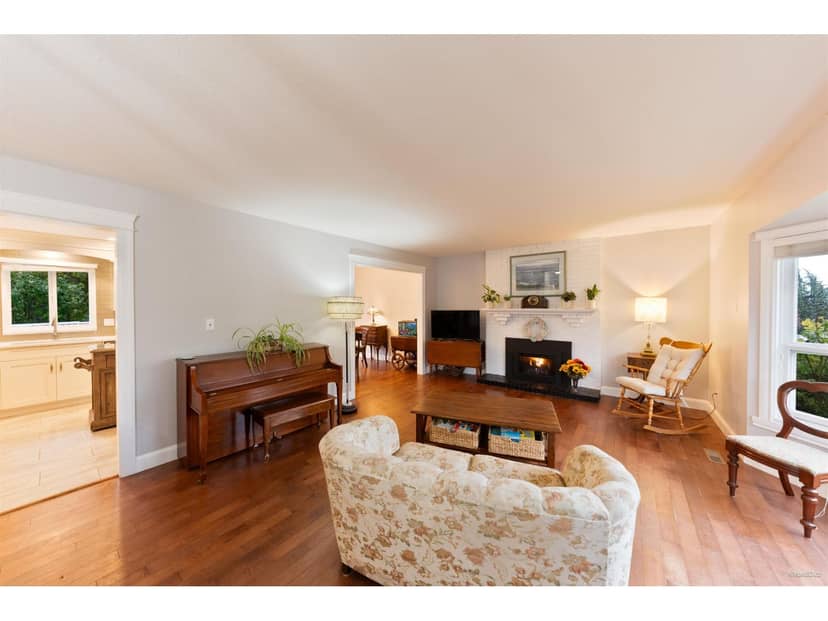 17245 59A AVENUE, Surrey, photo 3