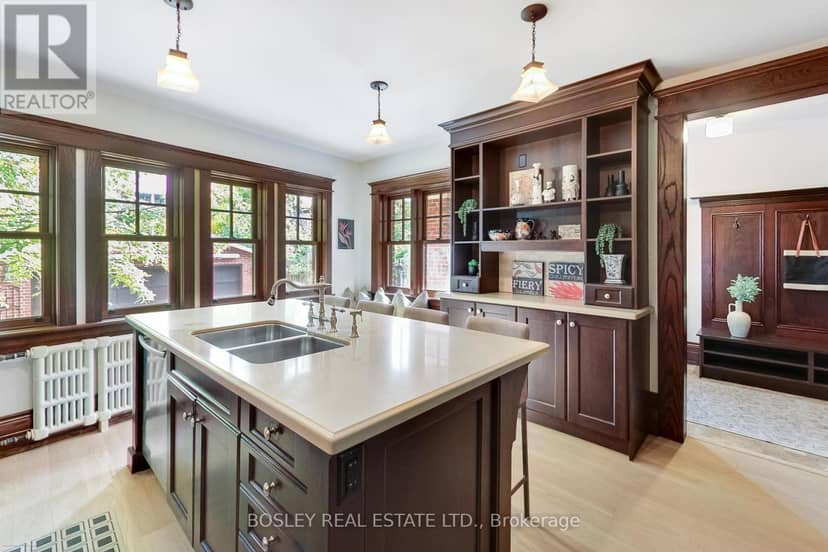 161 Westminster Avenue — photo 14 of 40